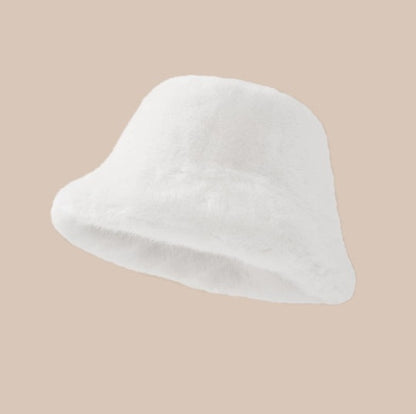 Oversized Fluffy Faux Fur Pompom Hat Warm And Luxurious For Winter